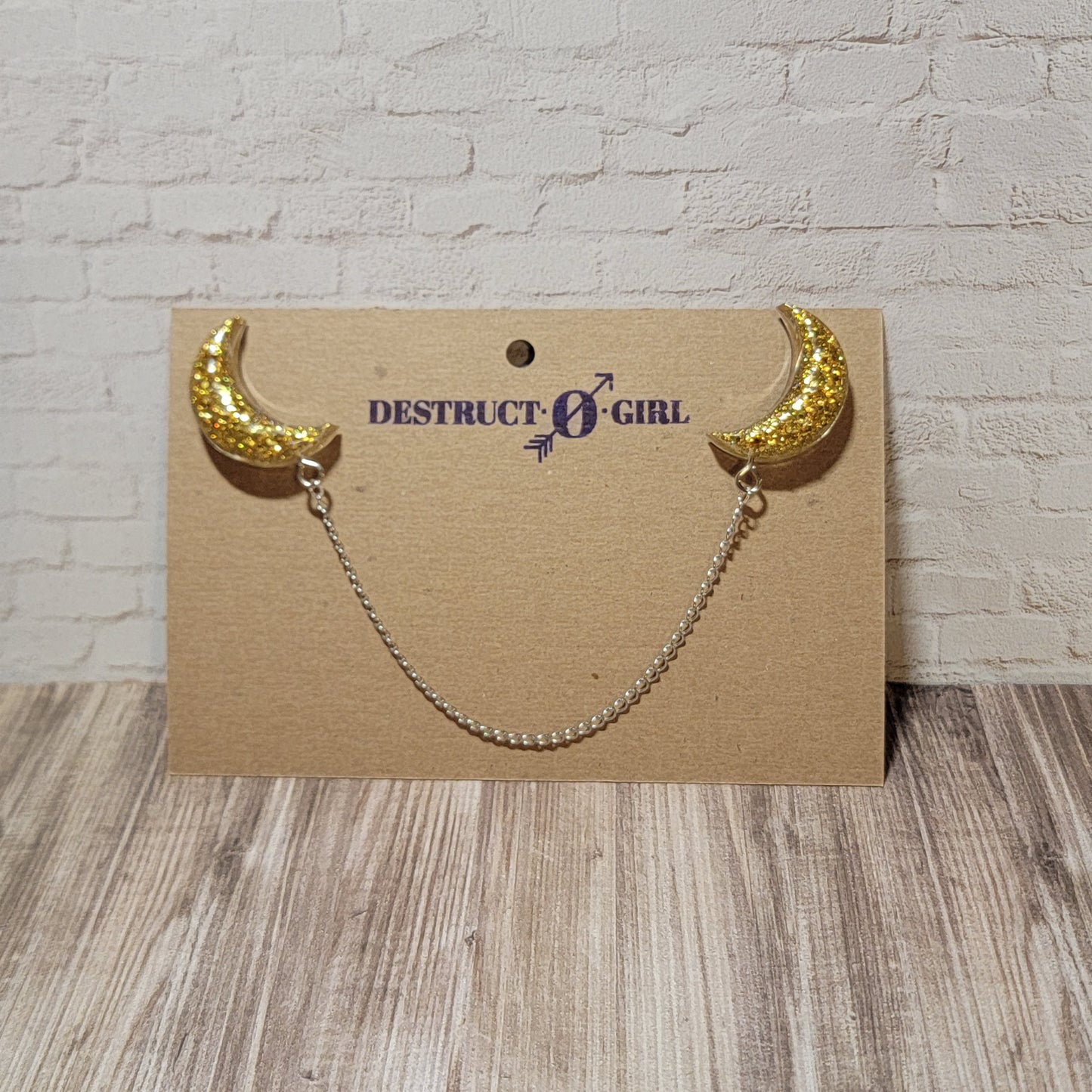 Moon Collar Pin